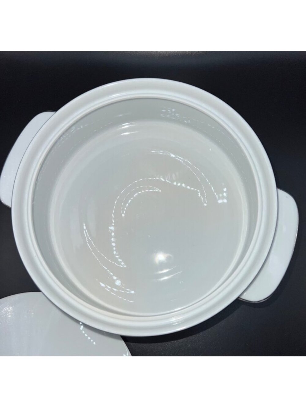 White Porcelain Round Casserole Dish With Lid Silver Trimmed Thomas Germany VTG - Picture 7 of 9